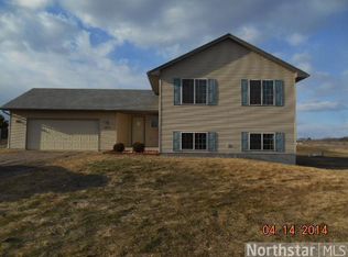 6810 Great Gander Rd, Milaca, MN 56353