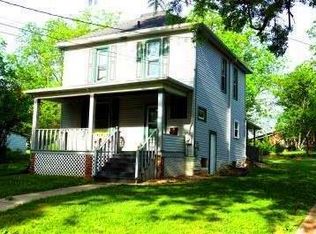 300 S Court St, Platteville, WI 53818