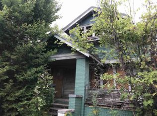 7690 Helen St, Detroit, MI 48211