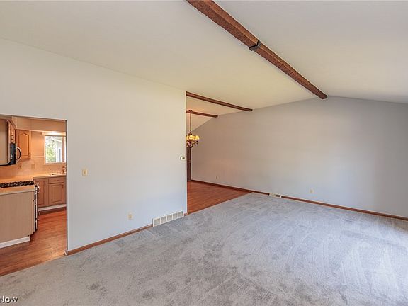 3rd image of 21291 Ellen Dr