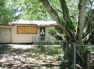 2826 18th St W, Bradenton, FL 34205