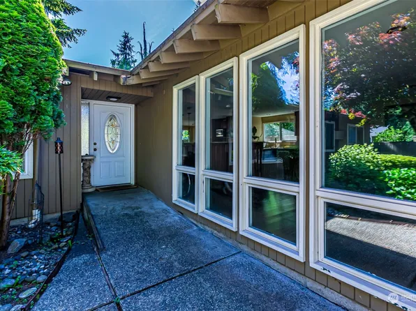 19325 Undisclosed Avenue W, Lynnwood, WA 98036