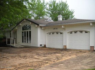 1901 Arapahoe Rd, Fort Scott, KS 66701