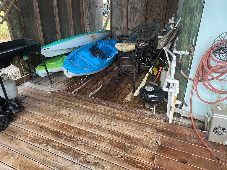 9006 Seagrape Ln — Photo 18