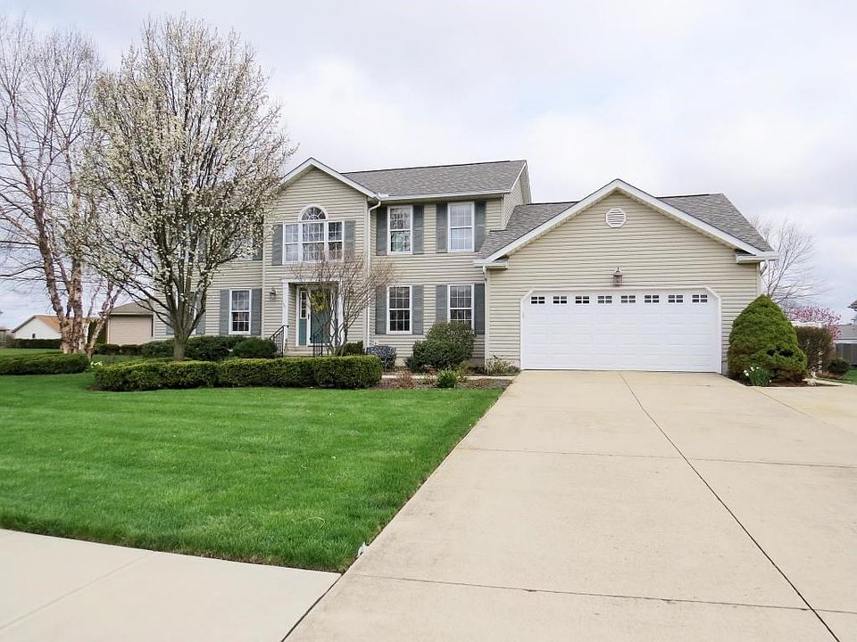 1st image of 292 Thames Ct