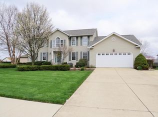292 Thames Ct, London, OH 43140