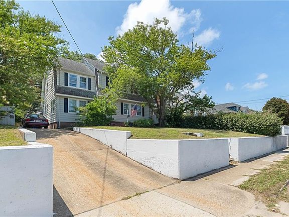 3rd image of 1705 E Ocean View Ave