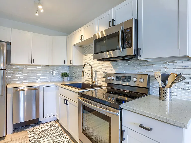 4975 Cobia Dr SE #A — Photo 15