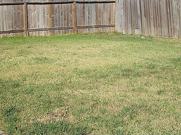2nd image of 7415 Londres Dr