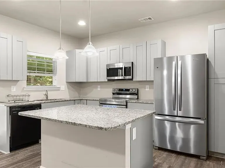 4202 Chatham Ridge Dr — Photo 32