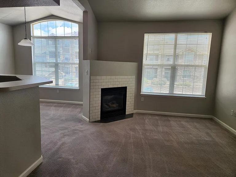 7440 S Blackhawk St #7208 — Photo 3