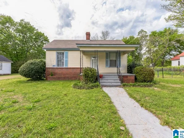 505 Eubanks St, Tallassee, AL 36078