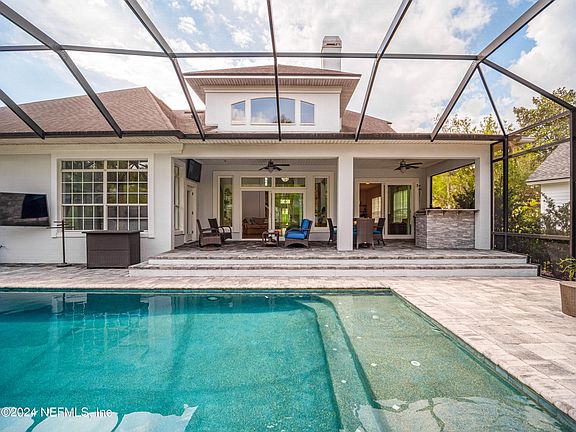 3rd image of 304 KEELERS Court