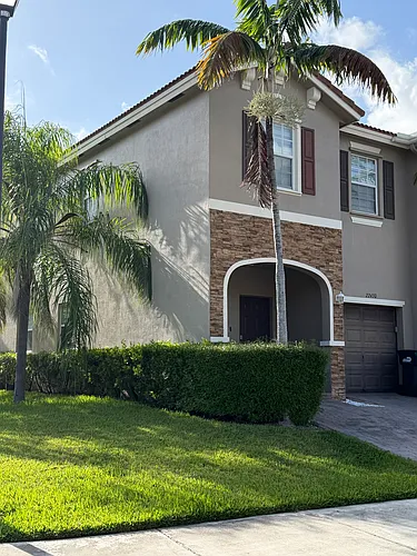 22430 SW 88th Path Photo 1