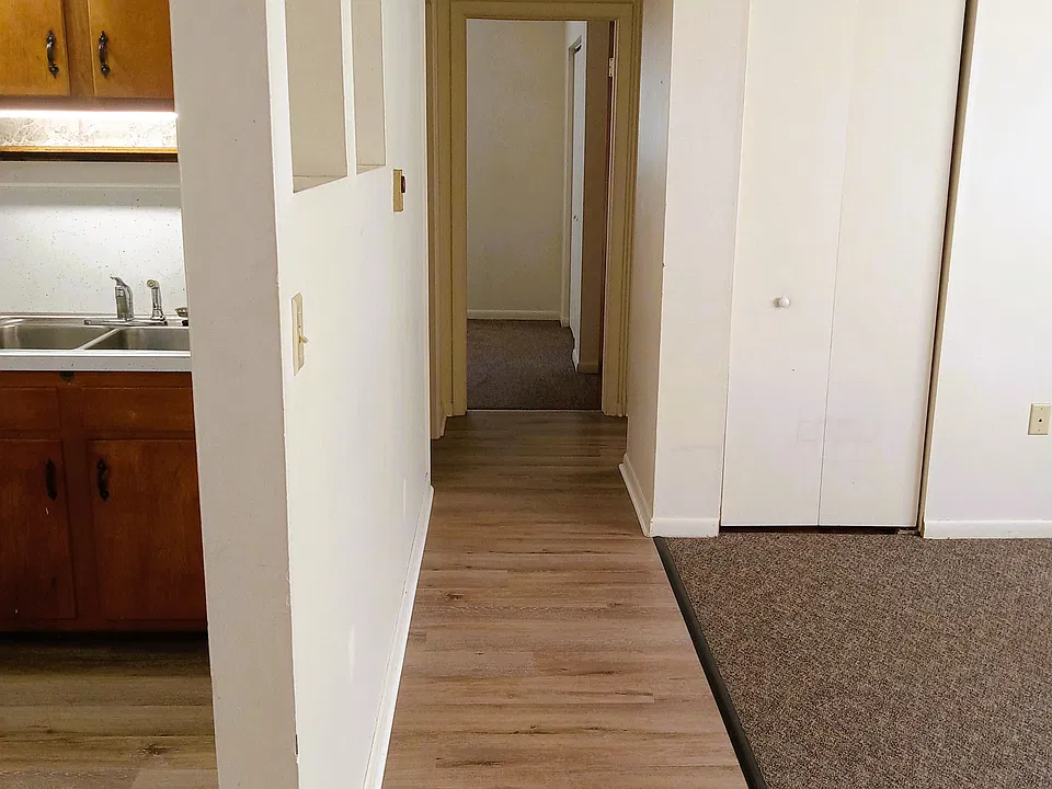 303 N Fayette St #1
