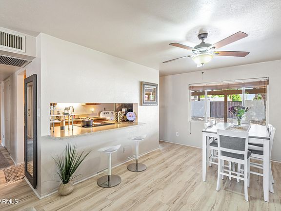 3rd image of 4927 N 86TH Street
