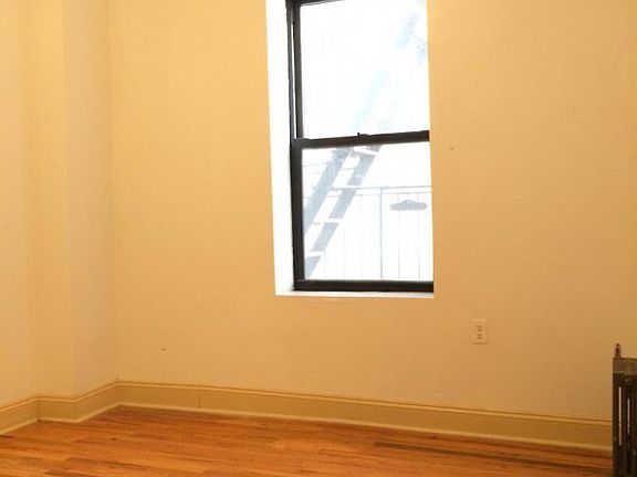 4th image of 772 Saint Nicholas Ave APT 22