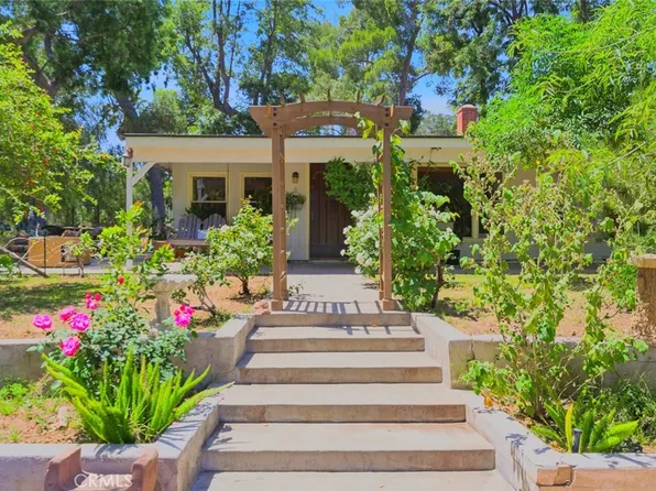 9522 La Canada Way, Sunland, CA 91040
