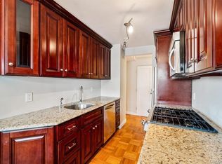 18-05 215th Street #14S, Bayside, NY 11360