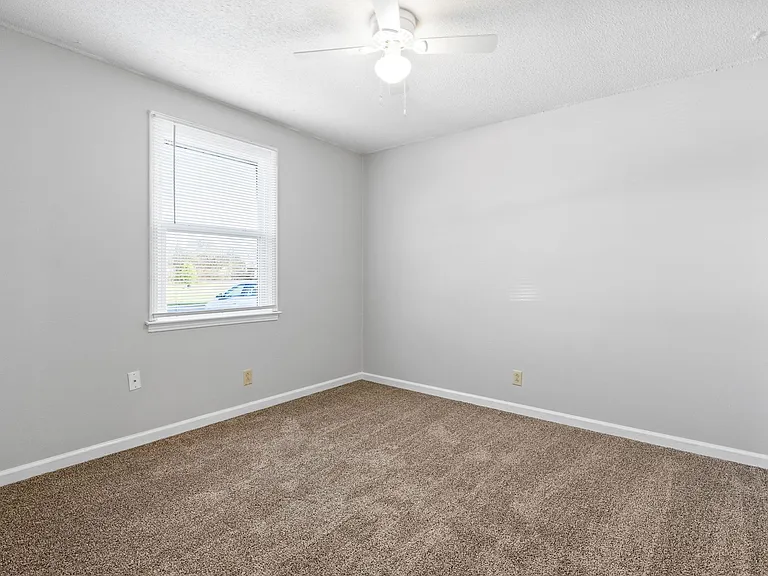 758C Bancroft Cir — Photo 9