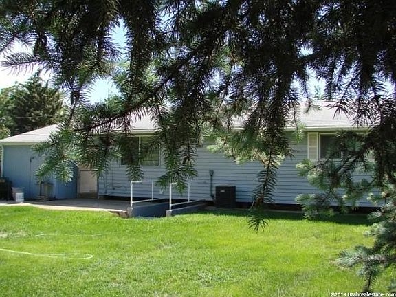 5th image of 1698 N Alder Ave W