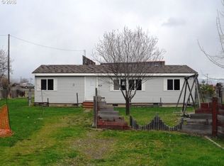 2809 N Cherry St, La Grande, OR 97850