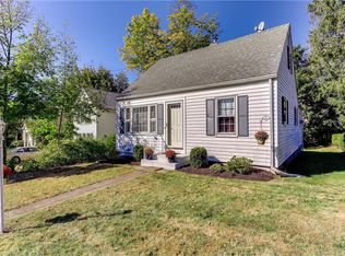 36 Dewey St, Middletown, CT 06457