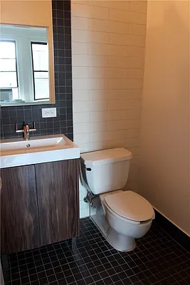 Rented by Platinum Properties | media 31