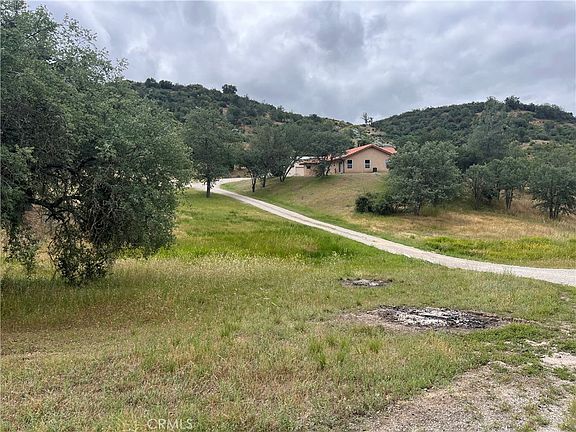 2nd image of 3151 Parkhill Rd