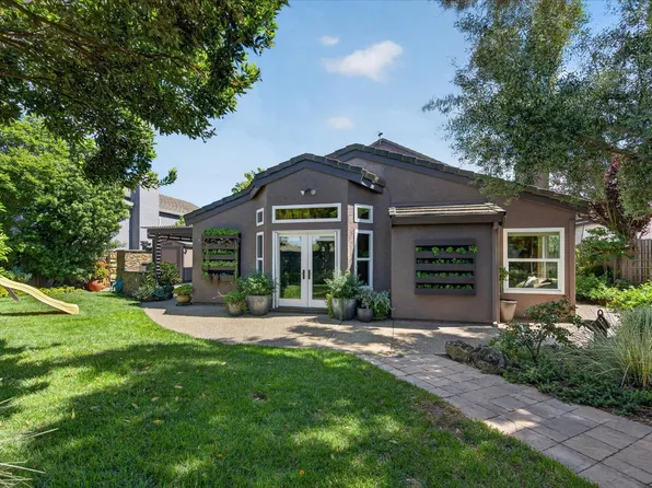 653 Windsor Drive, Benicia, CA 94510