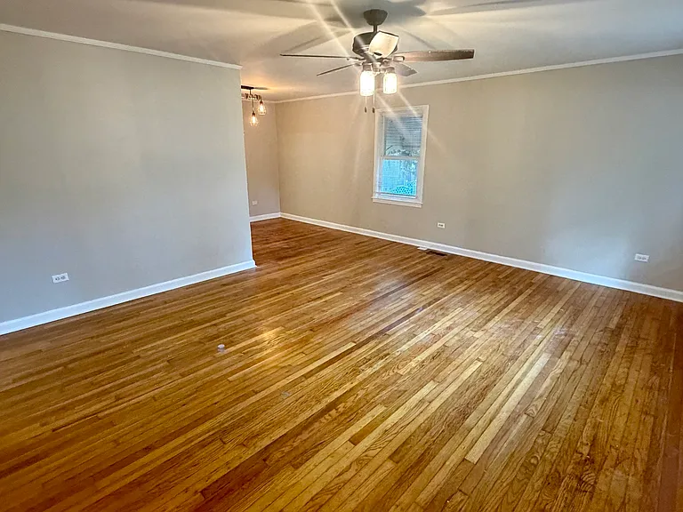 1301 Smoak Ave — Photo 8