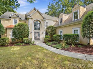 7425 Seton House Ln, Charlotte, NC 28277