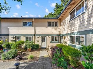 1358 Terra Nova Blvd, Pacifica, CA 94044
