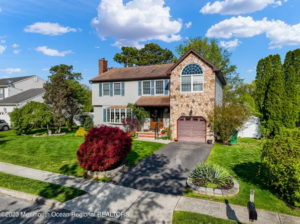 50 Davids Lane, Howell, NJ 07731