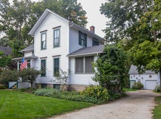 844 Maple Ave, Downers Grove, IL 60515