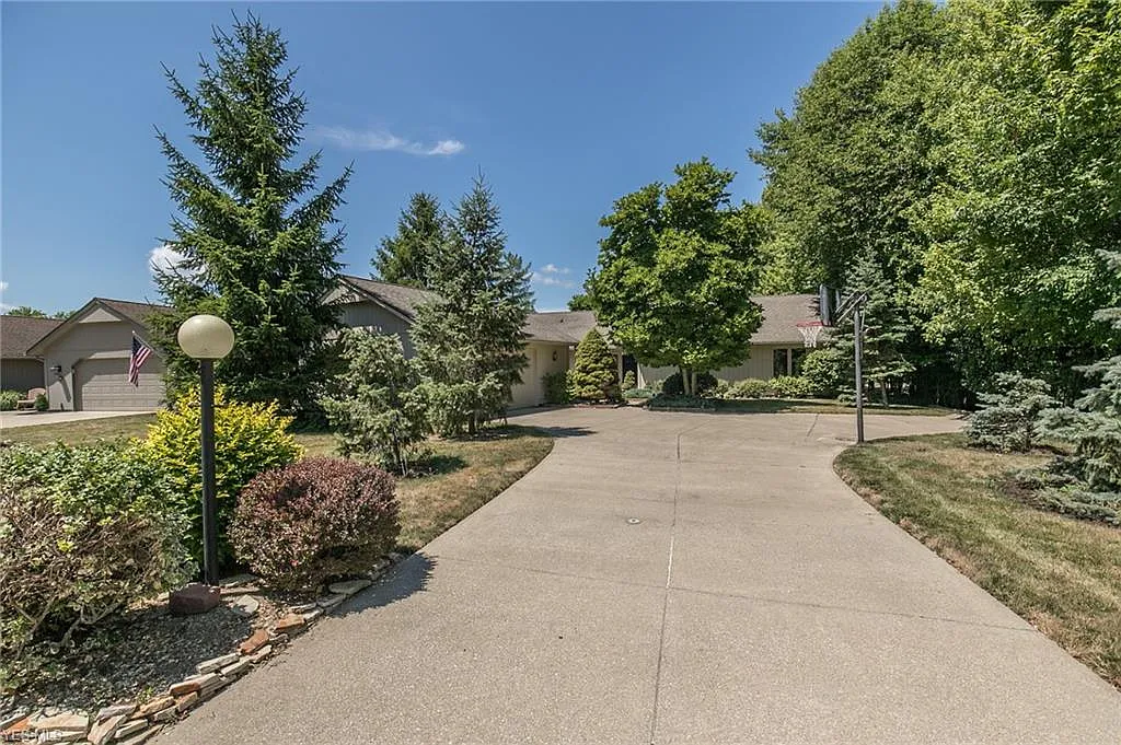 10320 Shale Brook Way photo 1