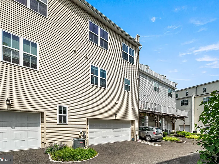 112 Federal St — Photo 41