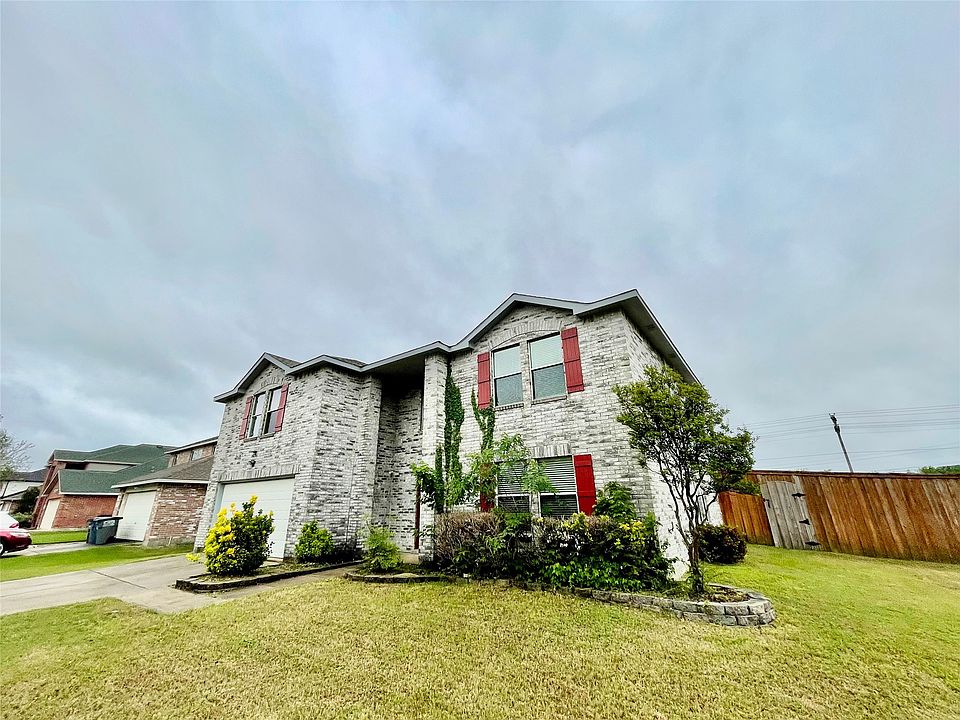 1st image of 2800 Gold Hill Dr