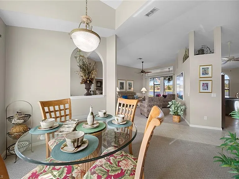 22361 Fountain Lakes Blvd — Photo 18