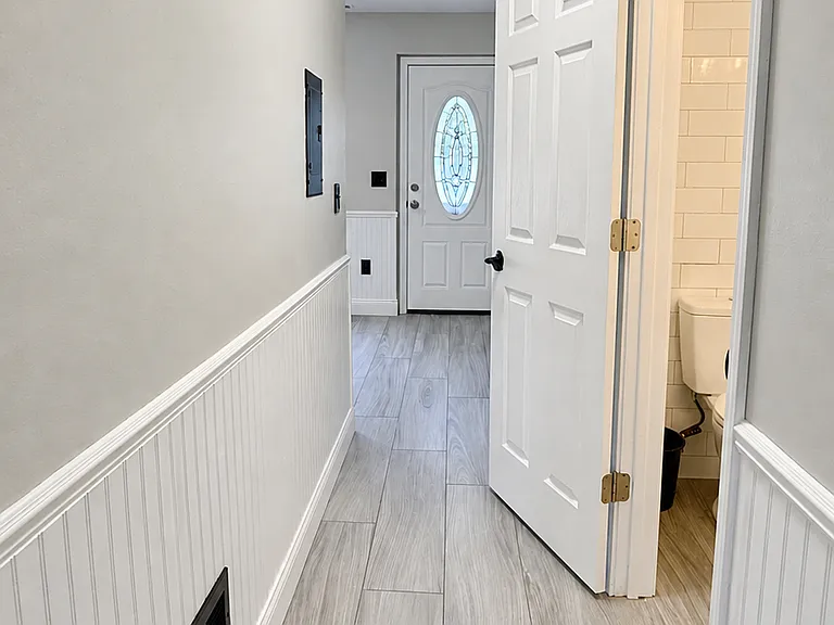 8400 Annsbury Dr #6 — Photo 31