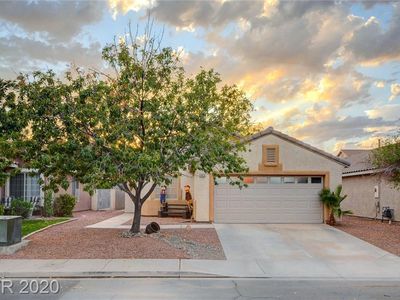 965 Cedar Pines St, Henderson, NV, 89011