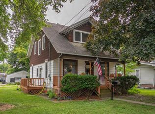 521 E Main STREET, Waterford, WI 53185