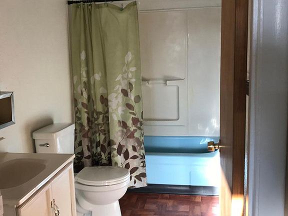 5th image of 1554 Eielson St APT 7