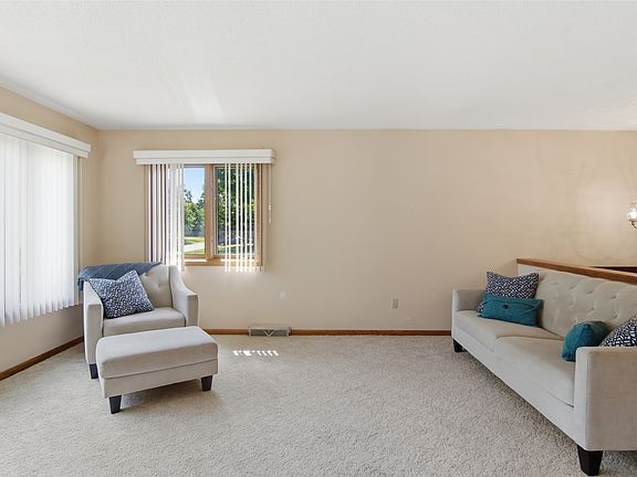 3rd image of 2003 4th Avenue N