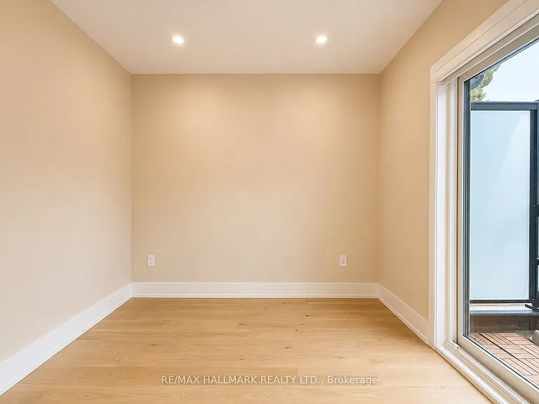 72 Jones Ave #L — Photo 31