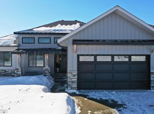 1596 75th Ave S, Fargo, ND