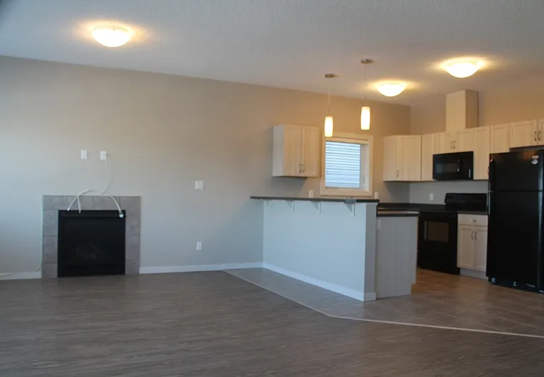 3940 Claxton Loop SW #A — Photo 3