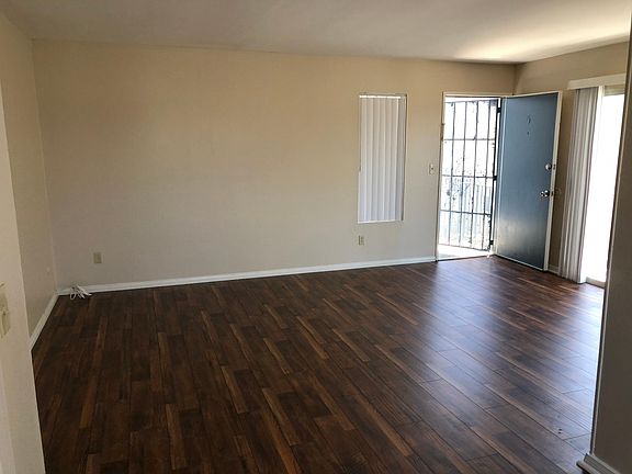 2nd image of 3837 39th St APT 5