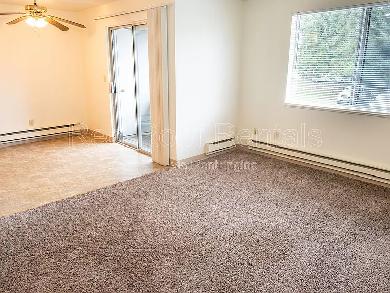 302 163rd Street Ct E #6 — Photo 4