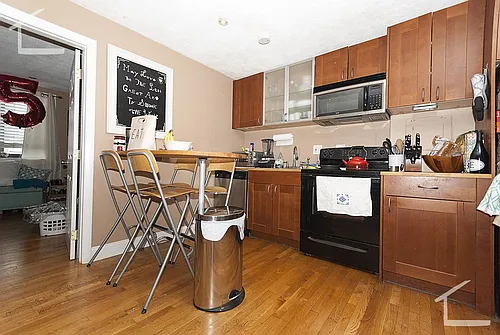 38 Gardner St #12 Photo 1